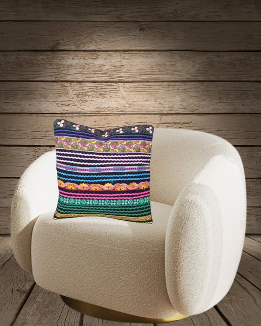 Cushions in beautiful and colorful laces